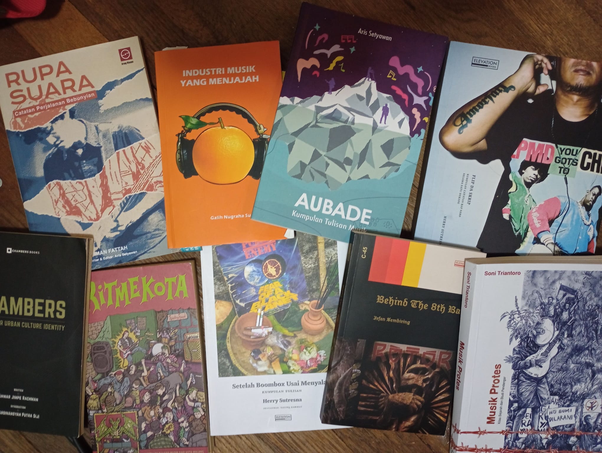 Various Indonesian Indie Music Book Publications